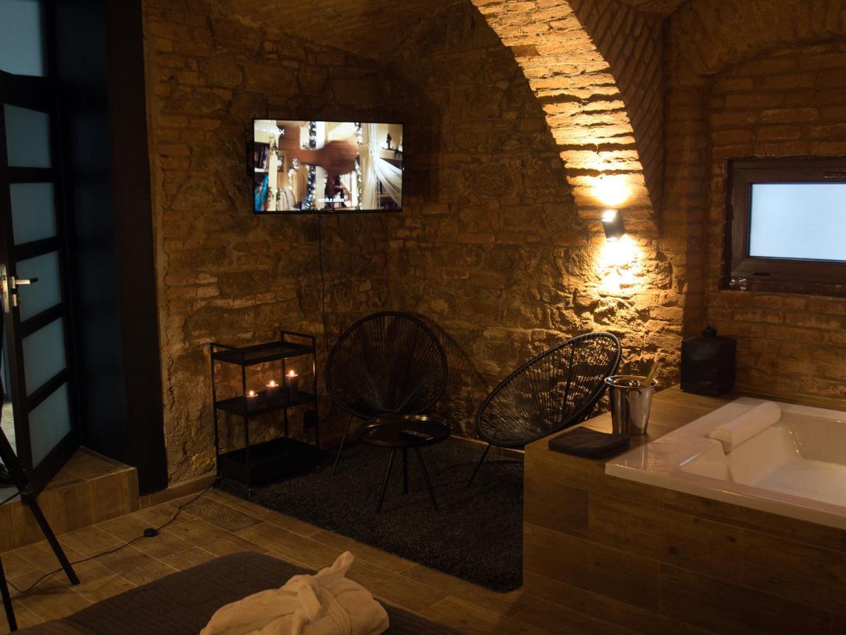Wellness Gallery Apartments Liberec Dış mekan fotoğraf
