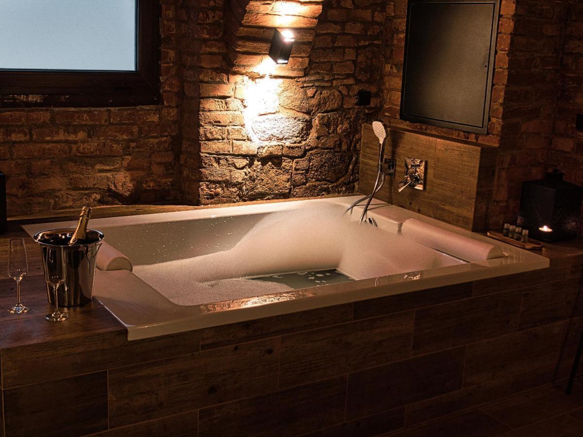 Wellness Gallery Apartments Liberec Dış mekan fotoğraf